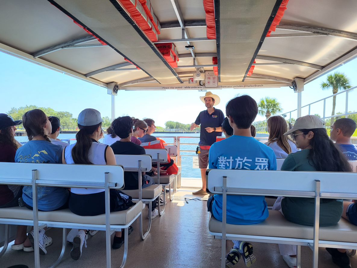 Fostering Big Data Ocean Observation Research Experiences for High-School Students